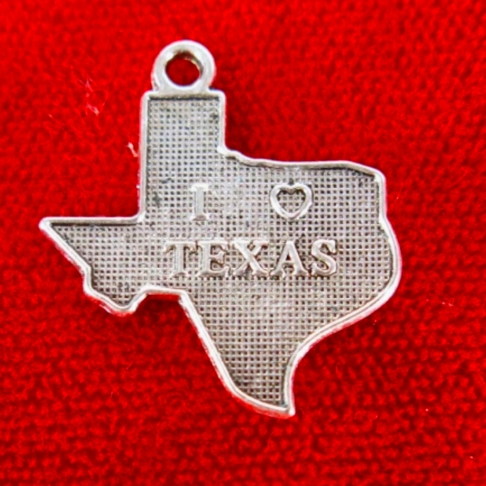 Antique Silver I LOVE TEXAS Charm